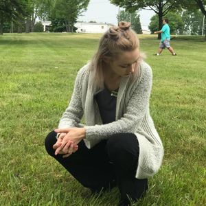 Meet your Posher, Cassandra